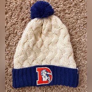 Denver Broncos Women’s Knit Pom Beanie – ’47 Brand